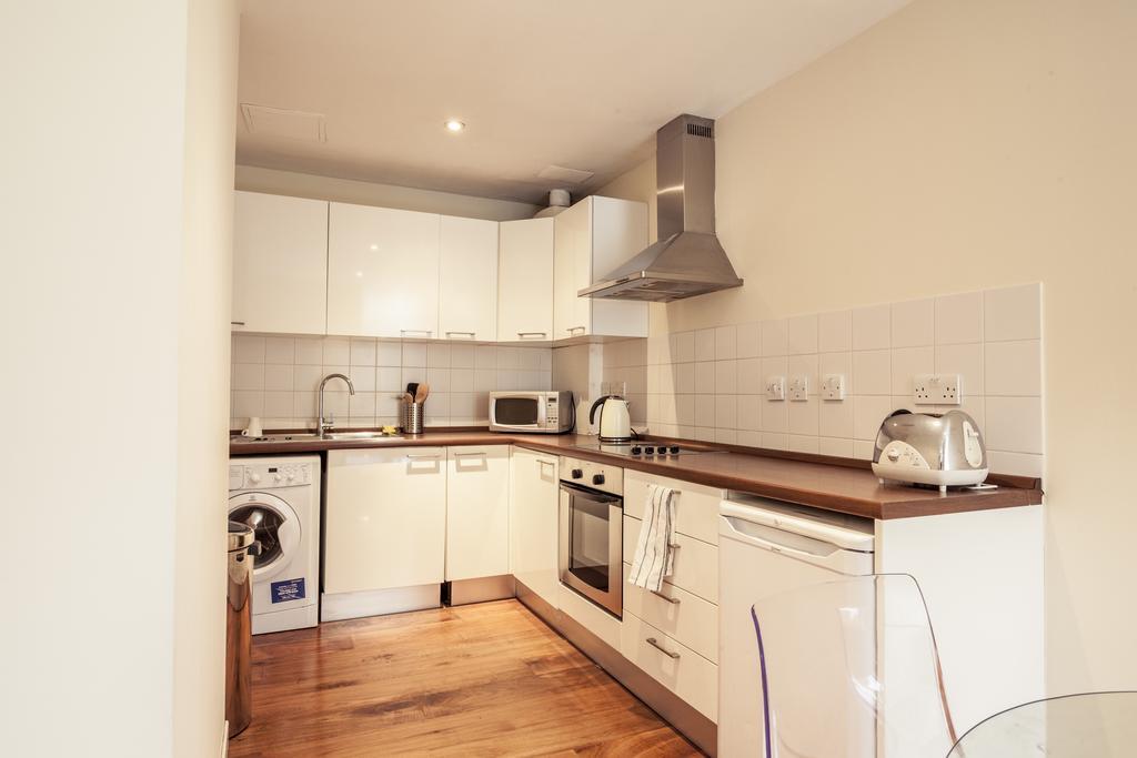 2 Bed Central Apartment By Regents Park Free Wifi London Bilik gambar